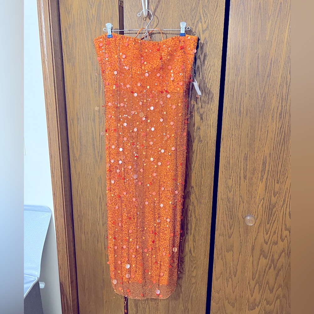 h:ours Jimena midi dress NWT size L